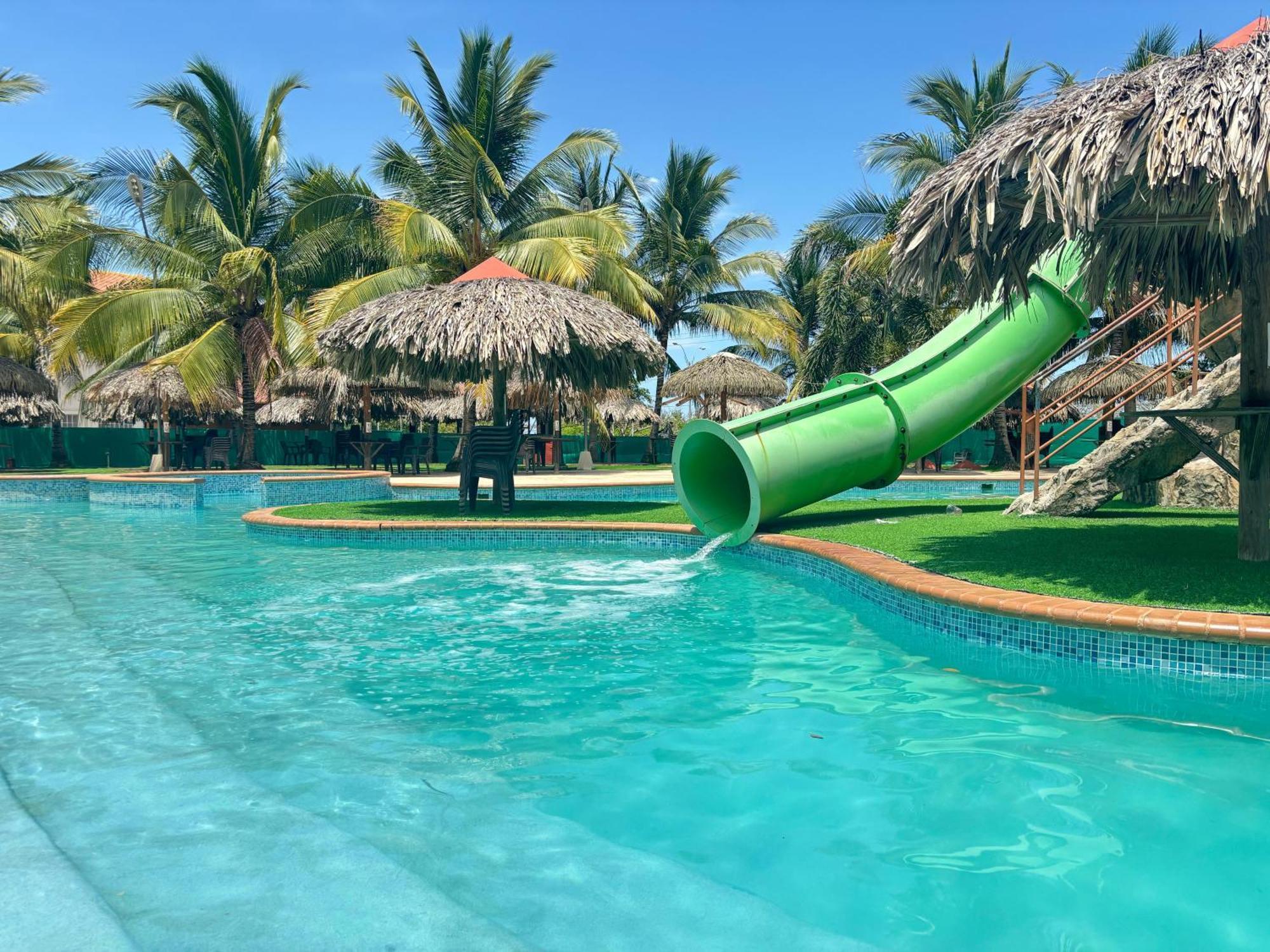 Paradise Resort Los Santos エクステリア 写真